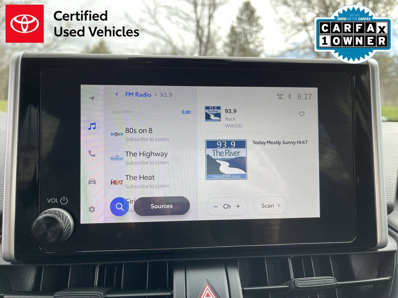 2025 Toyota RAV4 Hybrid LE White River Junction VT
