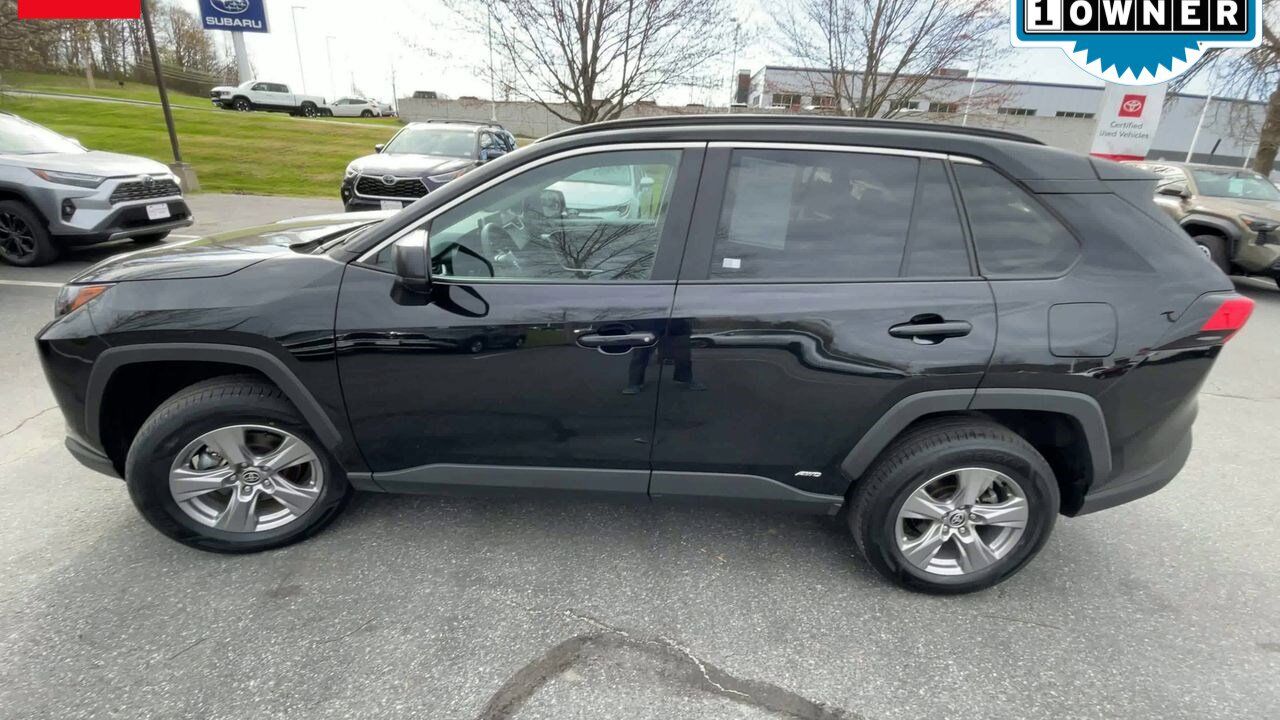 2025 Toyota RAV4 Hybrid LE White River Junction VT