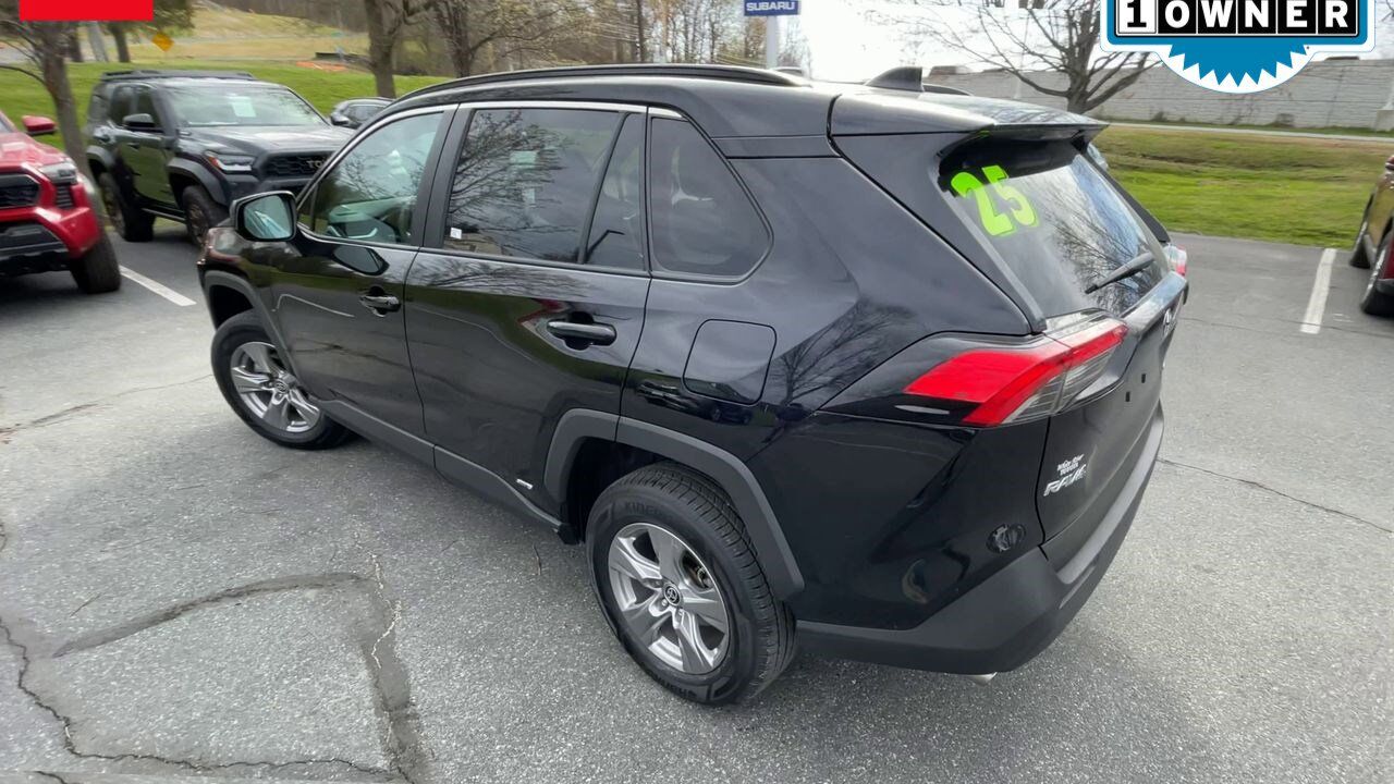 2025 Toyota RAV4 Hybrid LE White River Junction VT