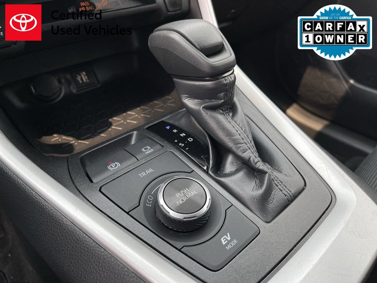 2025 Toyota RAV4 Hybrid LE White River Junction VT