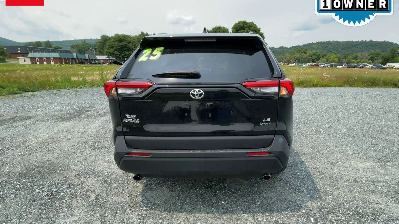 2025 Toyota RAV4 Hybrid LE White River Junction VT