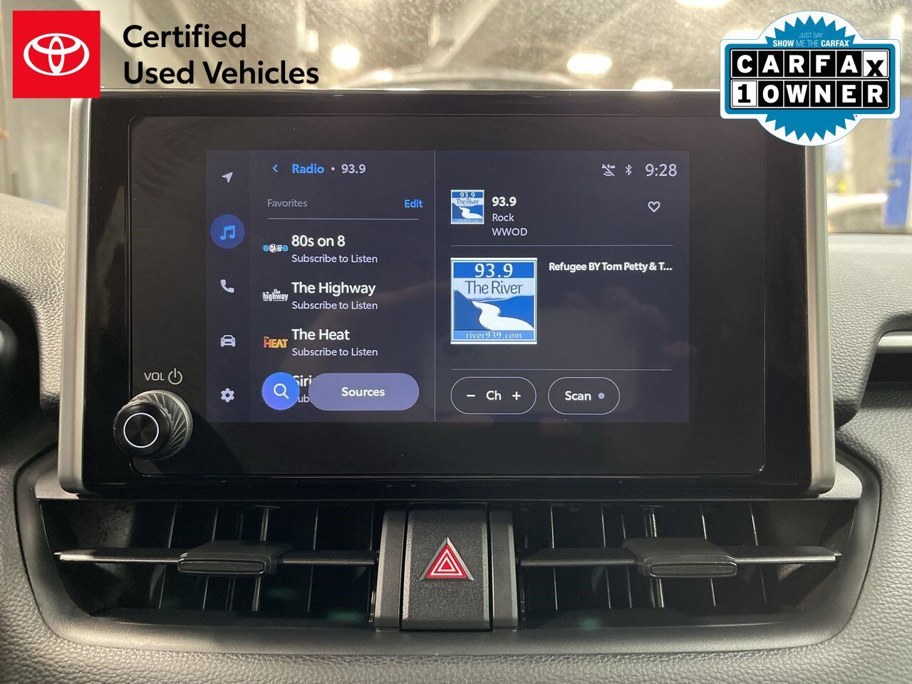 2025 Toyota RAV4 Hybrid LE White River Junction VT