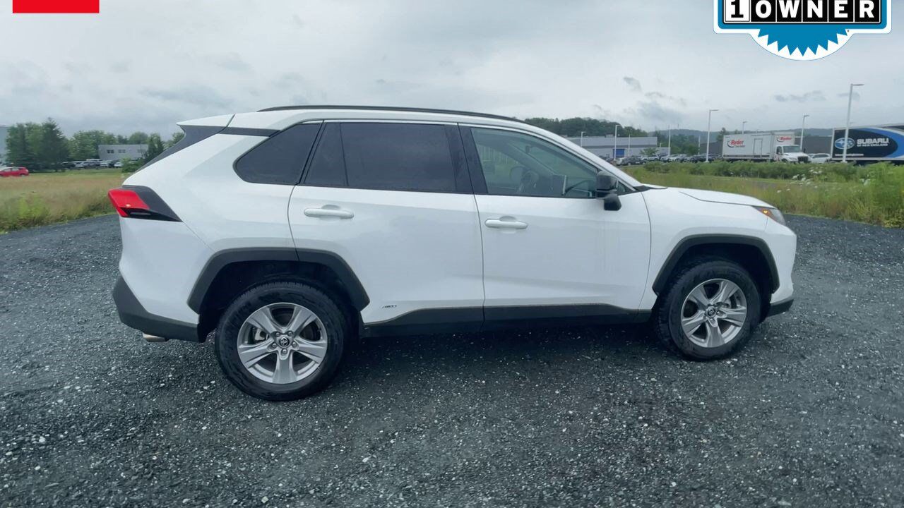 2025 Toyota RAV4 Hybrid LE White River Junction VT