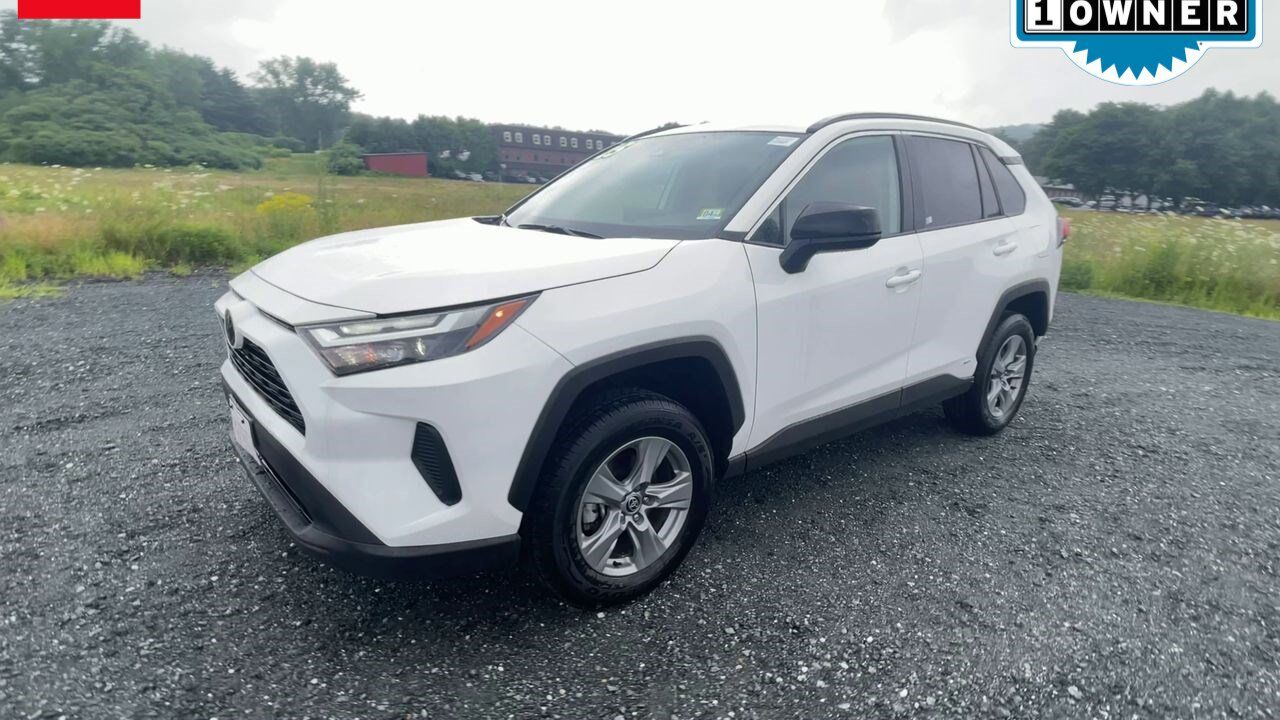 2025 Toyota RAV4 Hybrid LE White River Junction VT