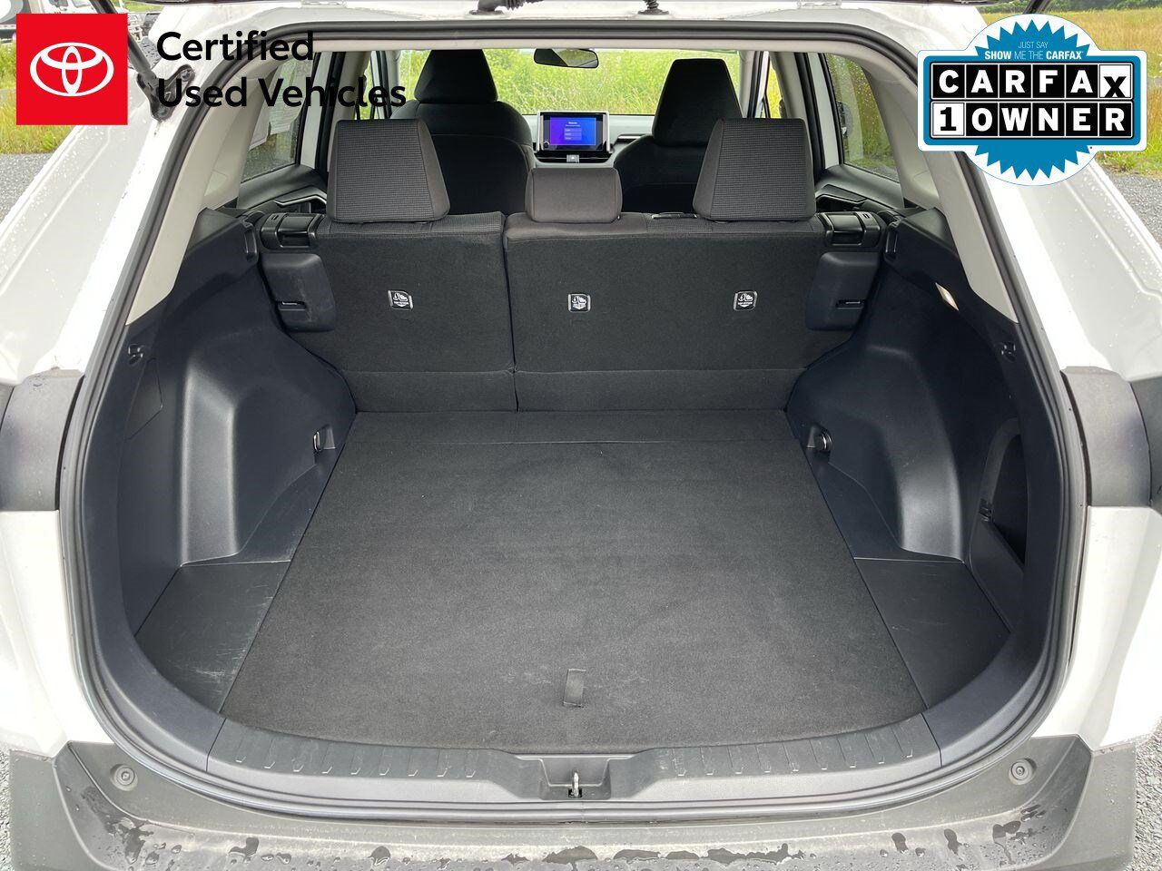 2025 Toyota RAV4 Hybrid LE White River Junction VT