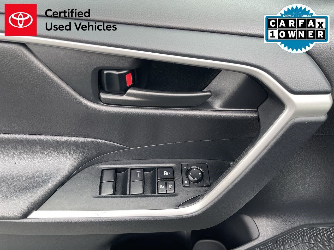 2025 Toyota RAV4 Hybrid LE White River Junction VT