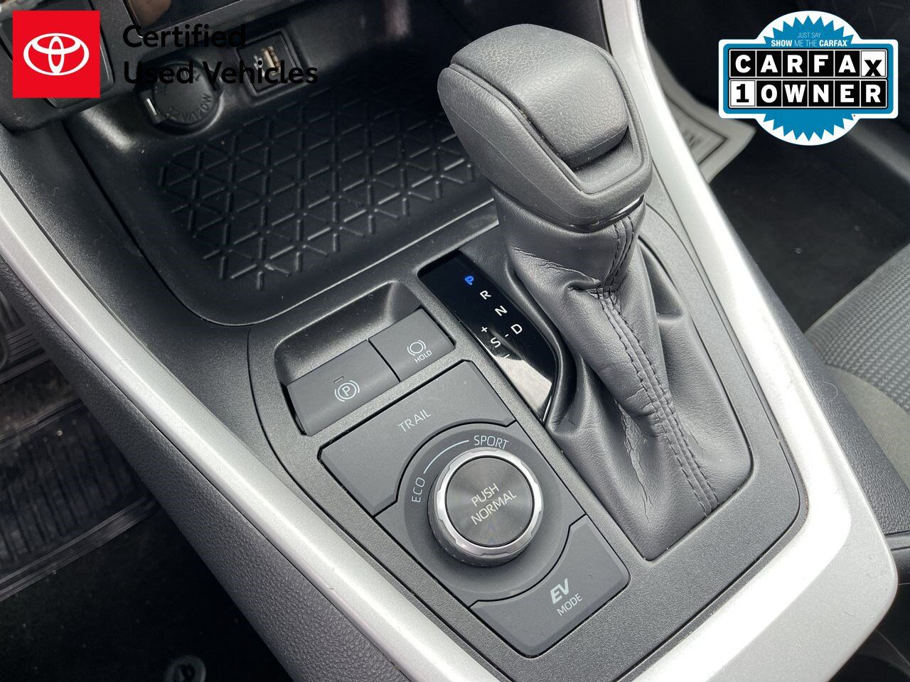 2025 Toyota RAV4 Hybrid LE White River Junction VT