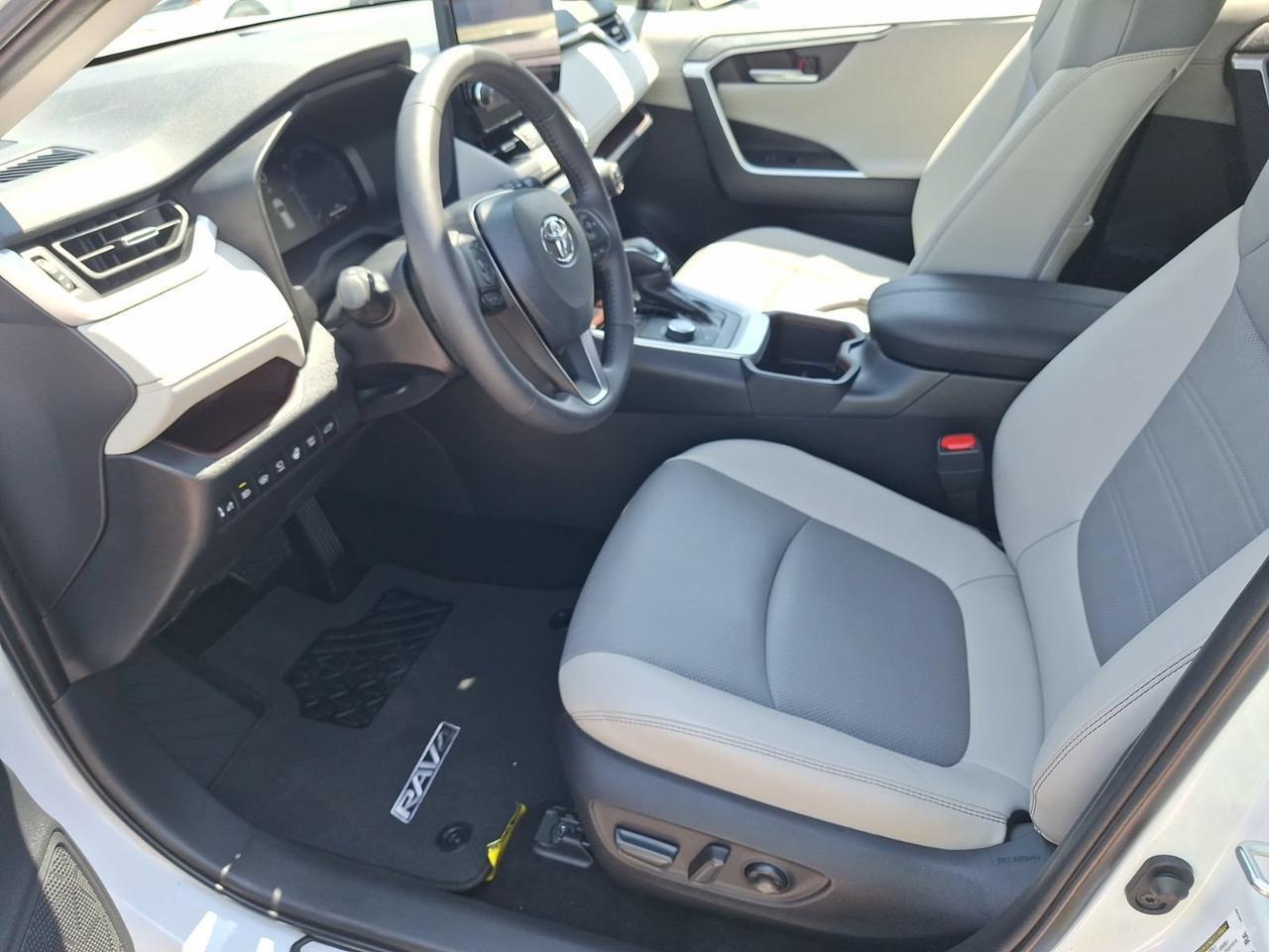 2025 Toyota RAV4 Hybrid Limited Hurst TX