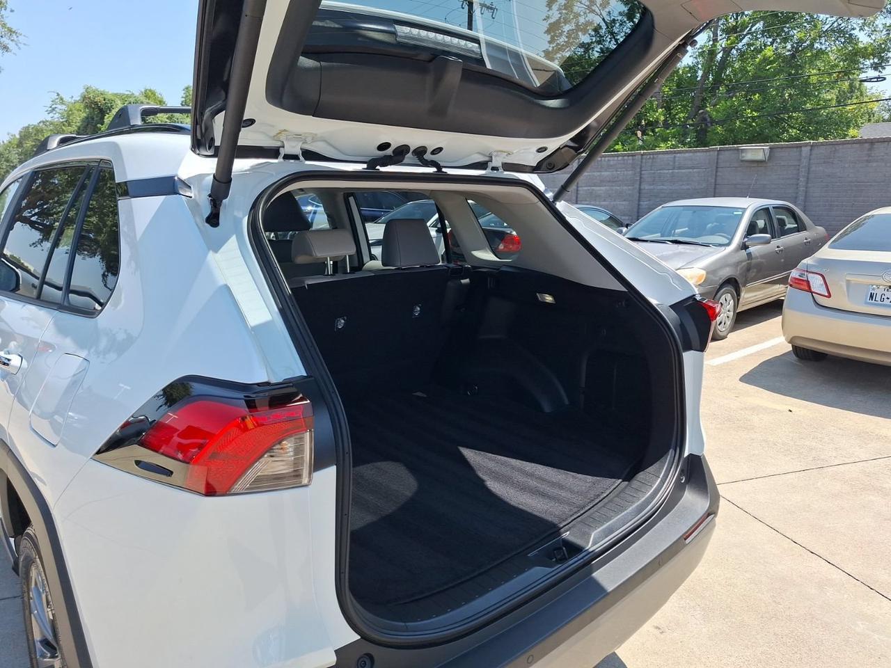2025 Toyota RAV4 Hybrid Limited Hurst TX