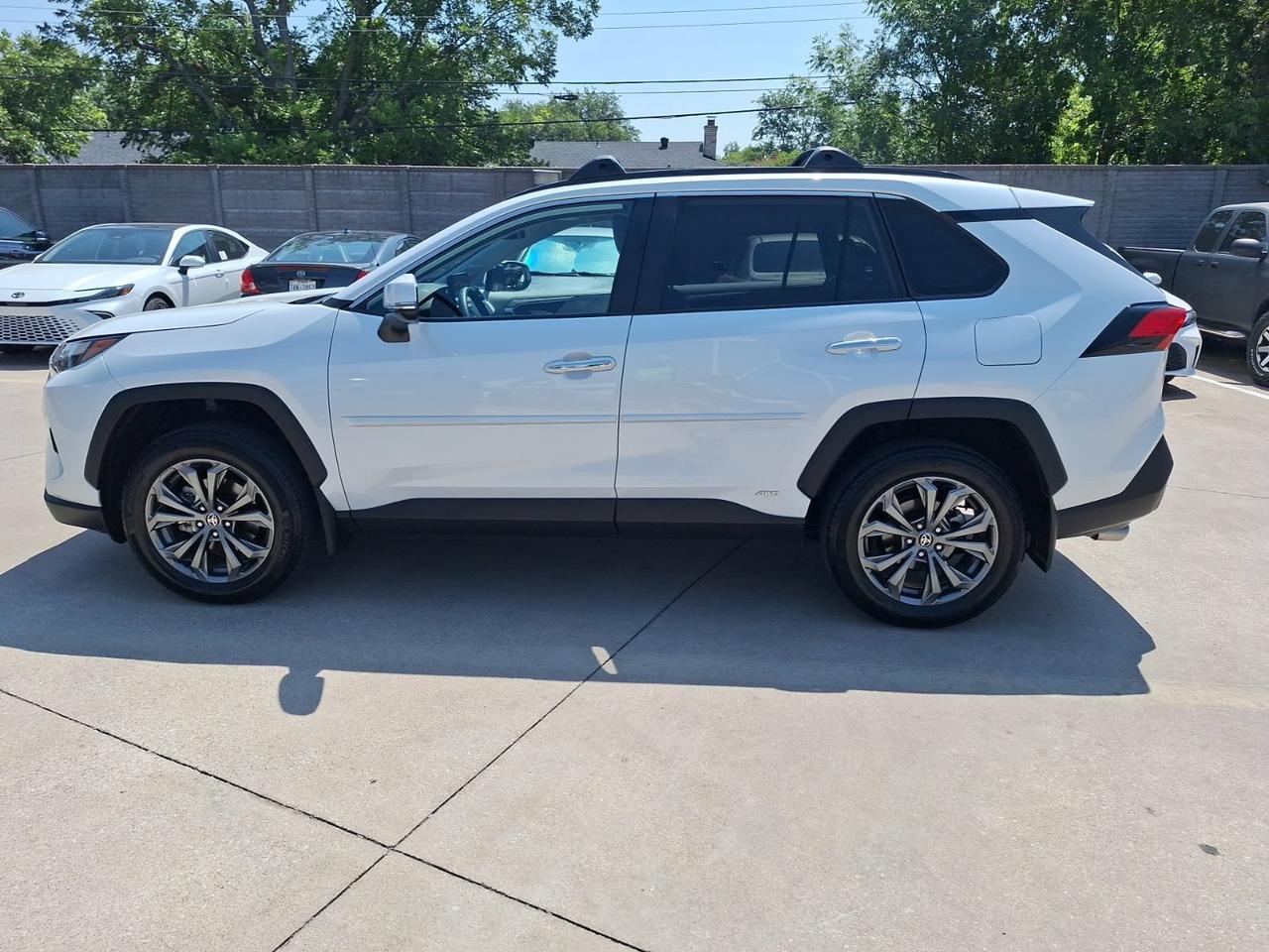 2025 Toyota RAV4 Hybrid Limited Hurst TX
