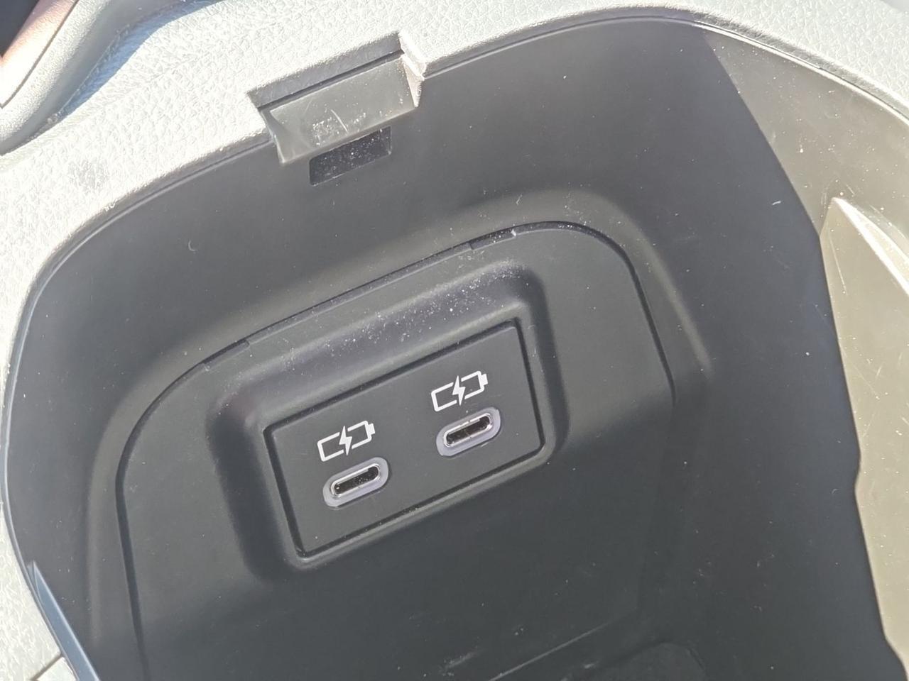 2025 Toyota RAV4 Hybrid Limited Fredericksburg VA