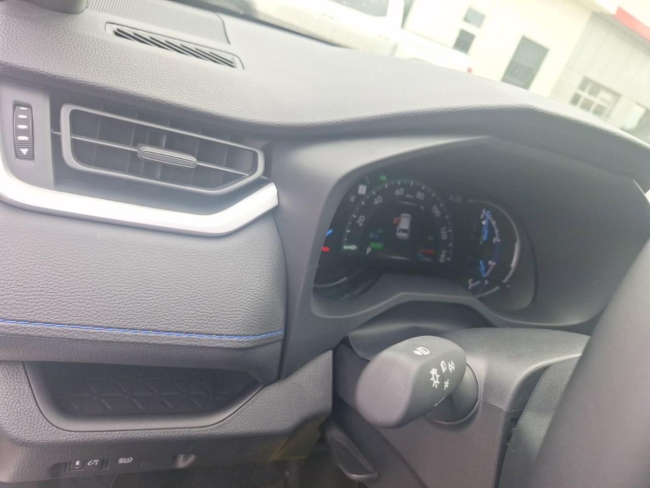 2025 Toyota RAV4 Hybrid SE Hurst TX