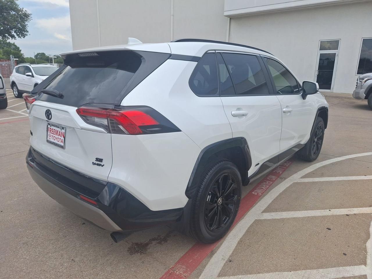 2025 Toyota RAV4 Hybrid SE Hurst TX