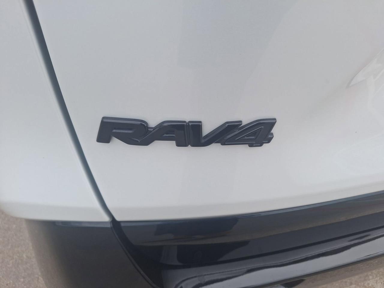 2025 Toyota RAV4 Hybrid SE Hurst TX