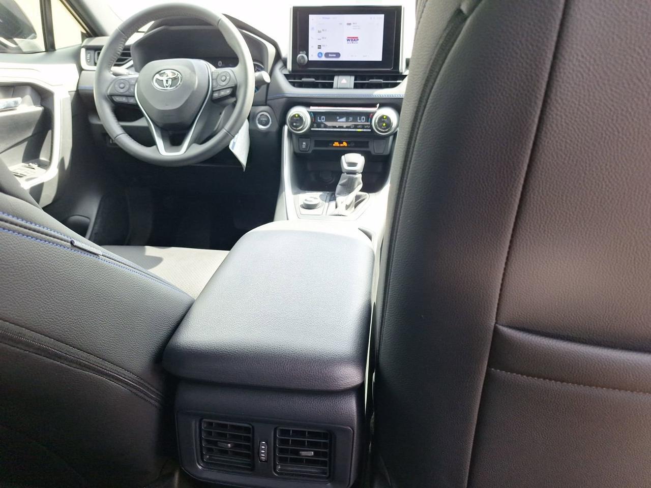 2025 Toyota RAV4 Hybrid SE Hurst TX