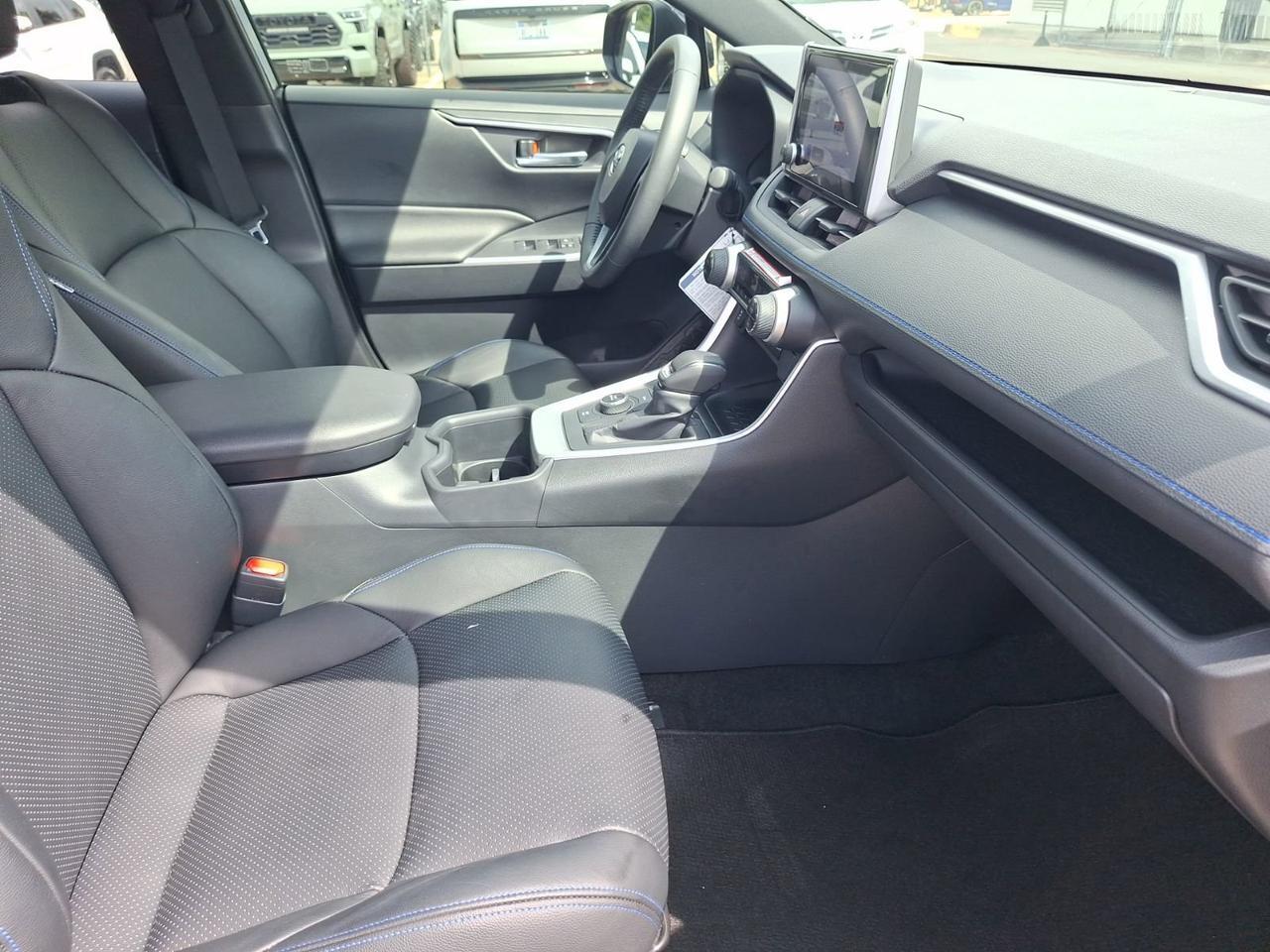 2025 Toyota RAV4 Hybrid SE Hurst TX