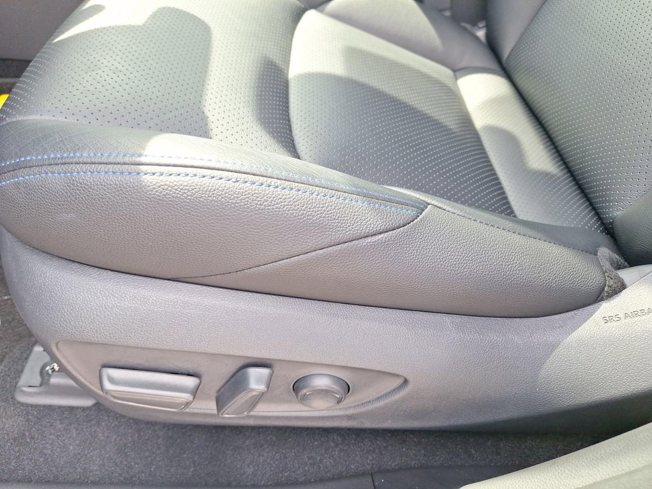 2025 Toyota RAV4 Hybrid SE Hurst TX