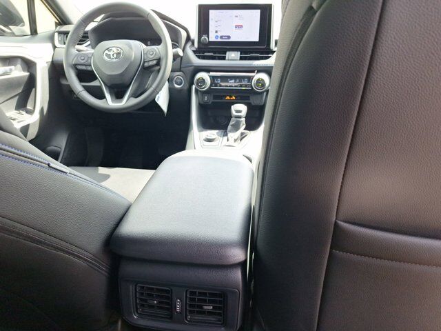 2025 Toyota RAV4 Hybrid SE Hurst TX
