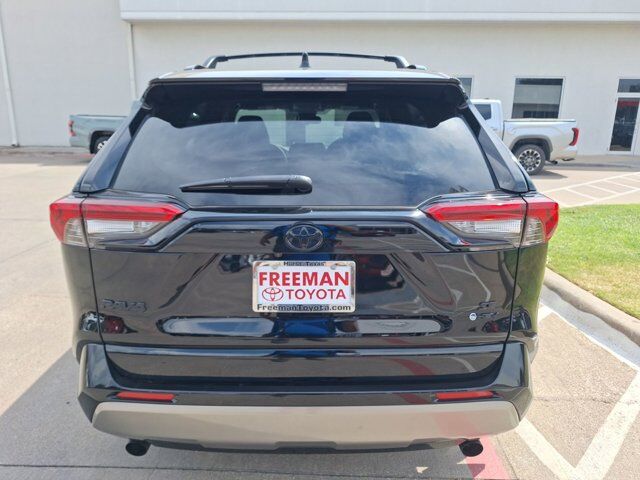 2025 Toyota RAV4 Hybrid SE Hurst TX
