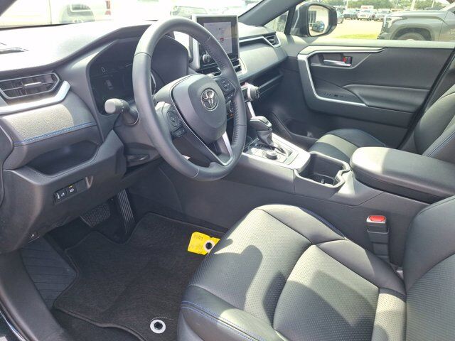 2025 Toyota RAV4 Hybrid SE Hurst TX