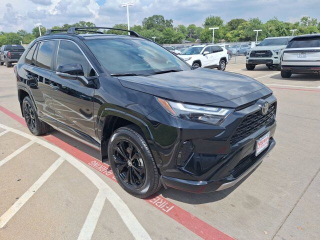2025 Toyota RAV4 Hybrid SE Hurst TX