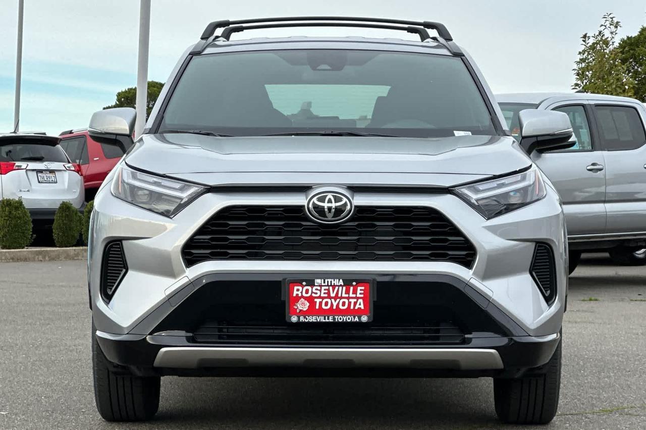 2025 Toyota RAV4 Hybrid SE Roseville CA