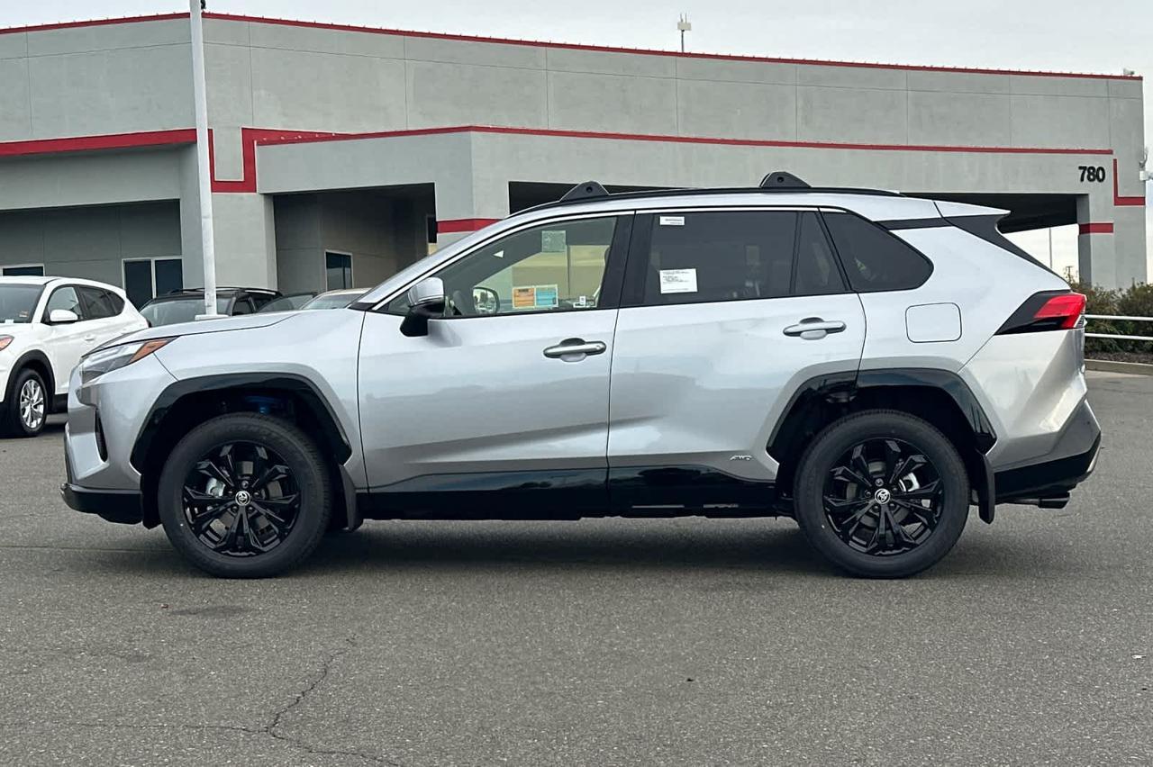 2025 Toyota RAV4 Hybrid SE Roseville CA