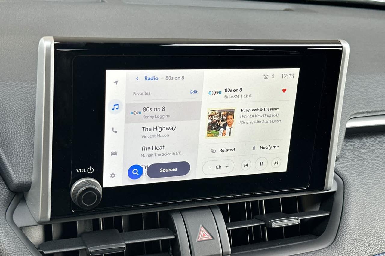 2025 Toyota RAV4 Hybrid SE Roseville CA