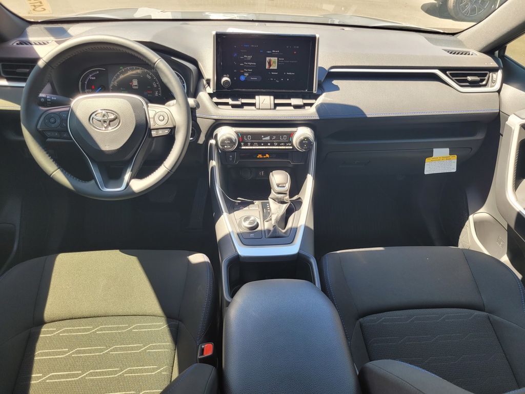 2025 Toyota RAV4 Hybrid SE Roseville CA