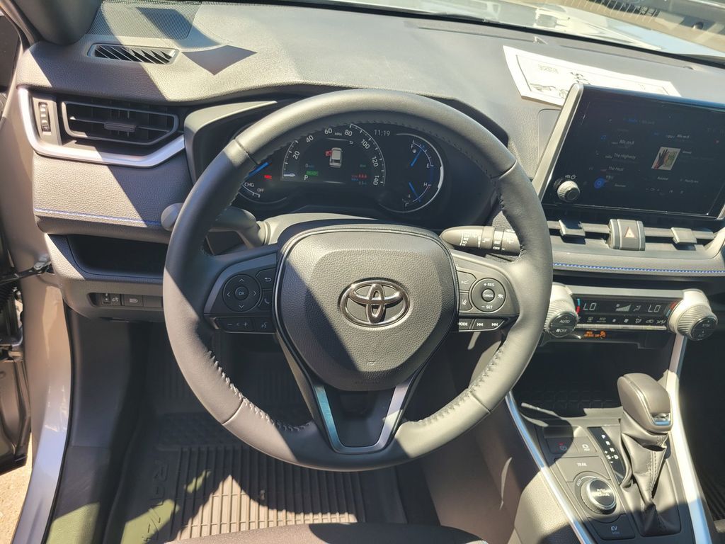 2025 Toyota RAV4 Hybrid SE Roseville CA