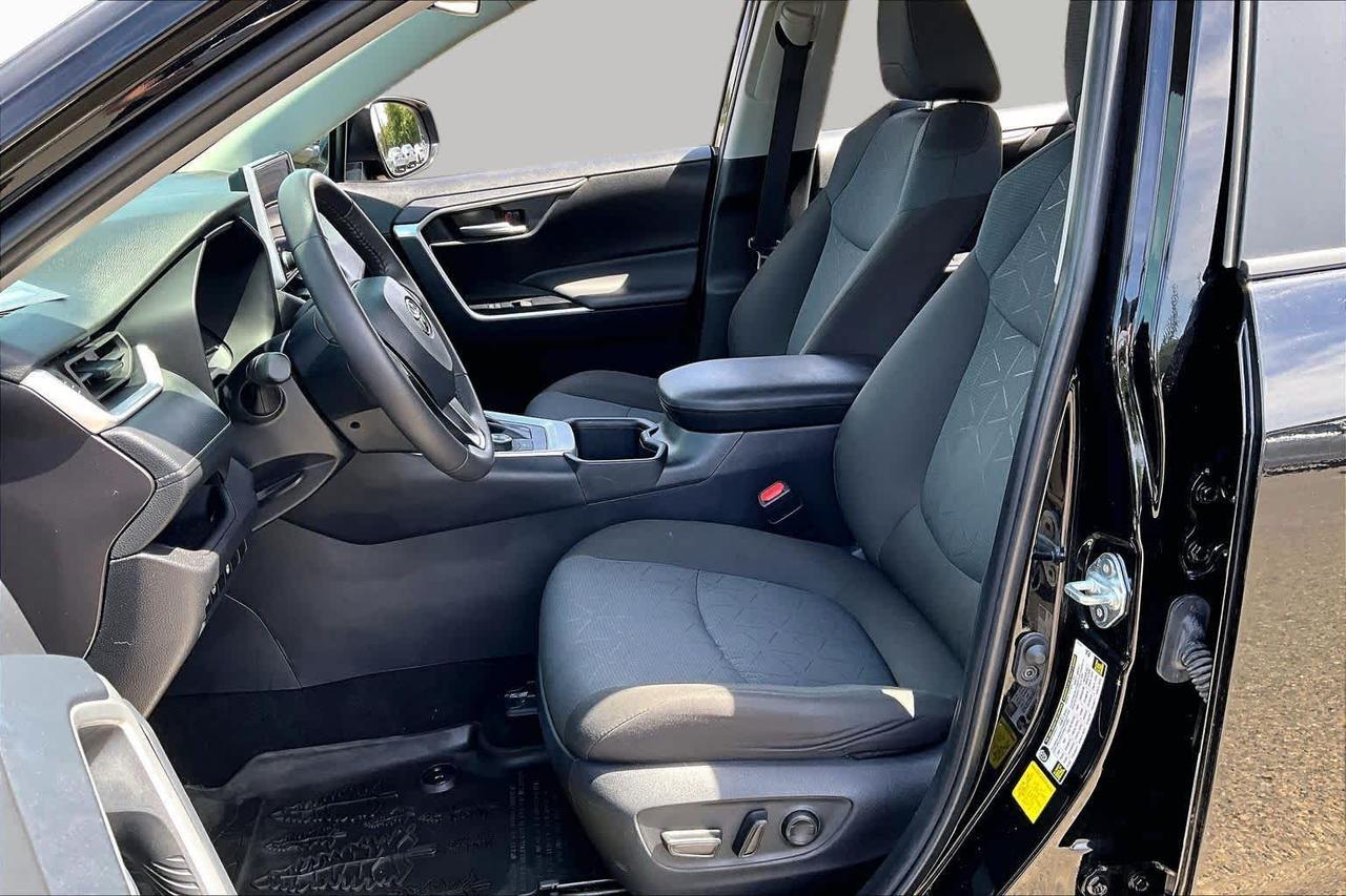 2025 Toyota RAV4 Hybrid Woodland Folsom CA