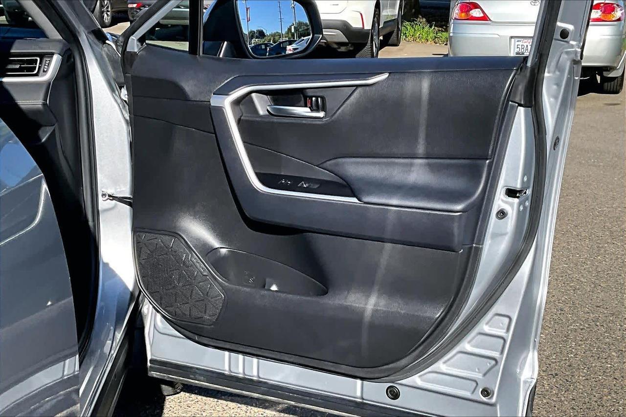 2025 Toyota RAV4 Hybrid XLE Folsom CA