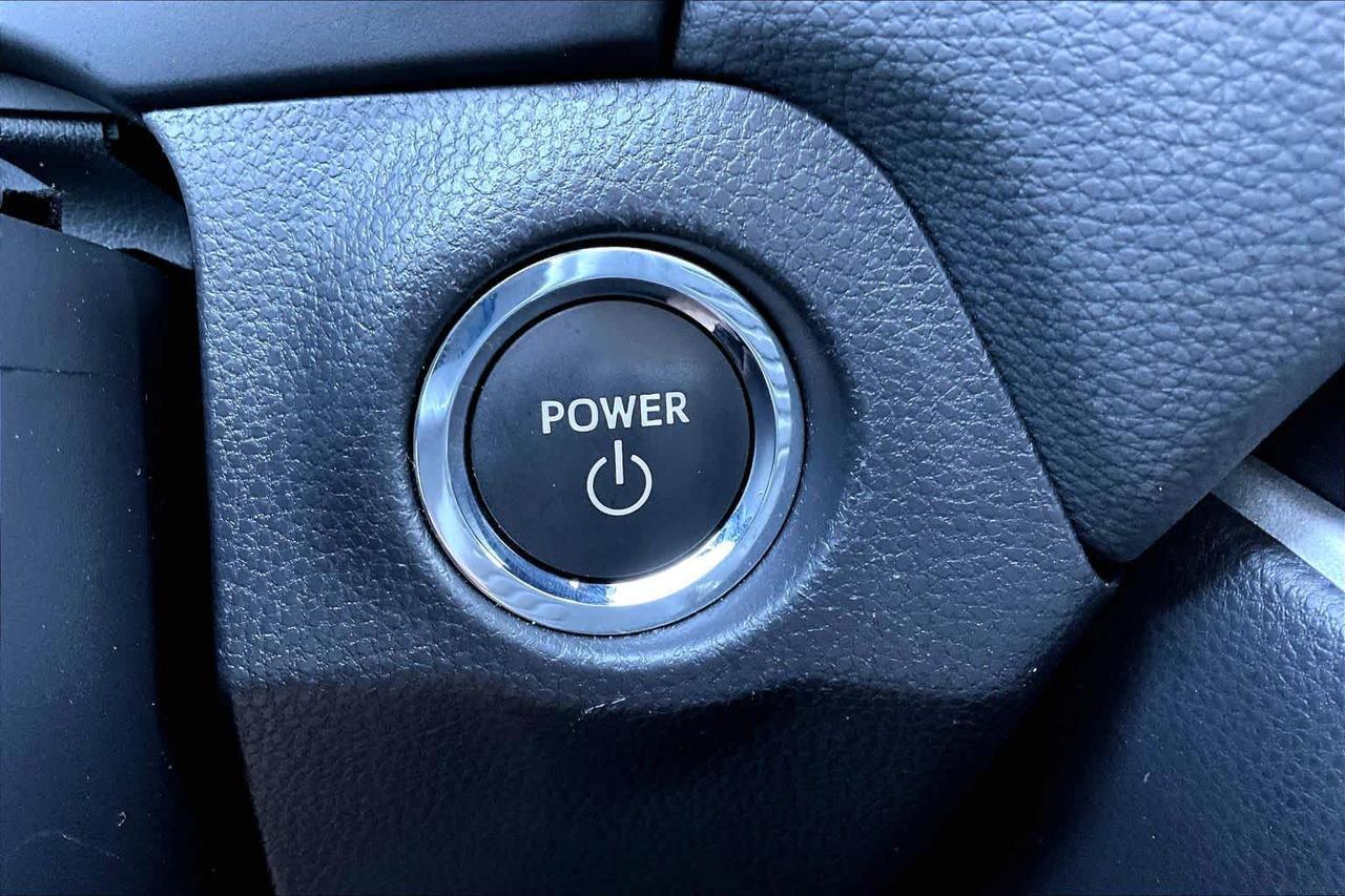 2025 Toyota RAV4 Hybrid XLE Folsom CA