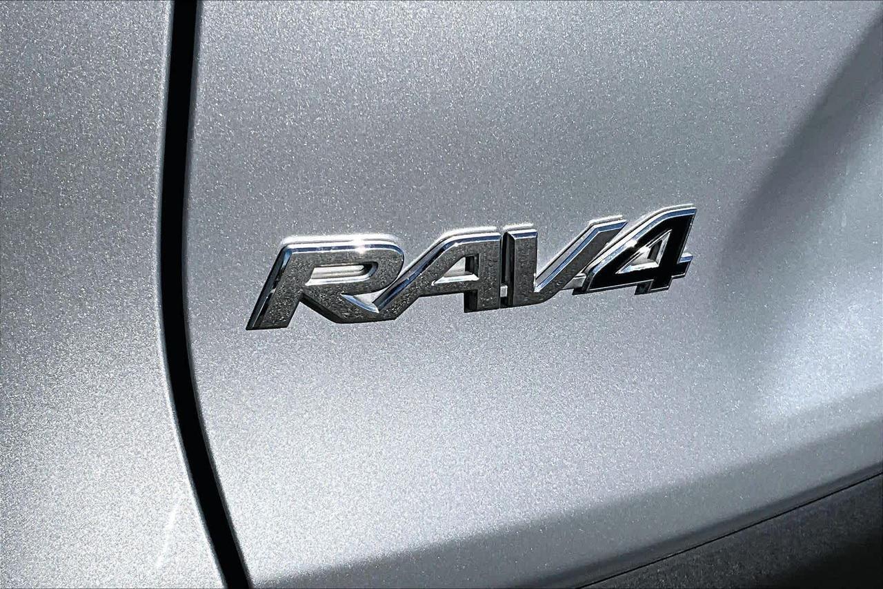 2025 Toyota RAV4 Hybrid XLE Folsom CA