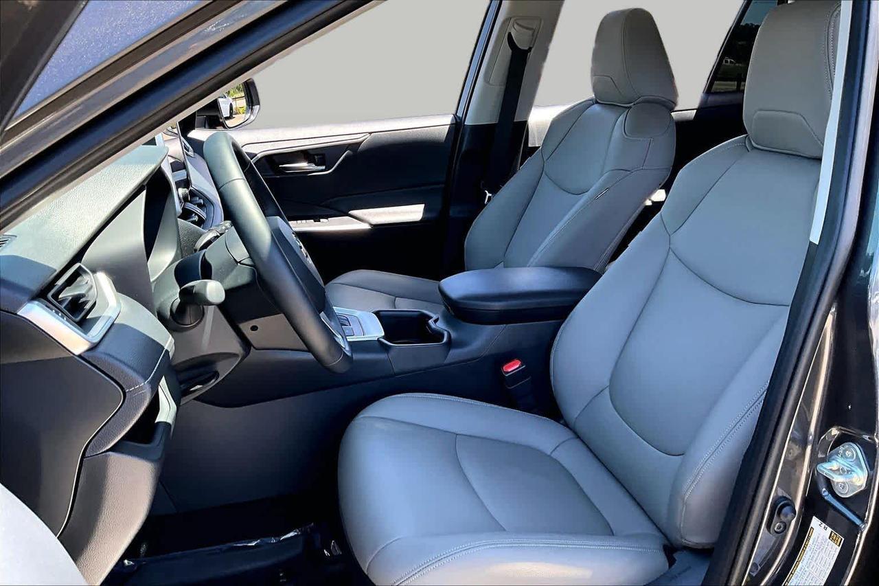 2025 Toyota RAV4 Hybrid XLE Folsom CA