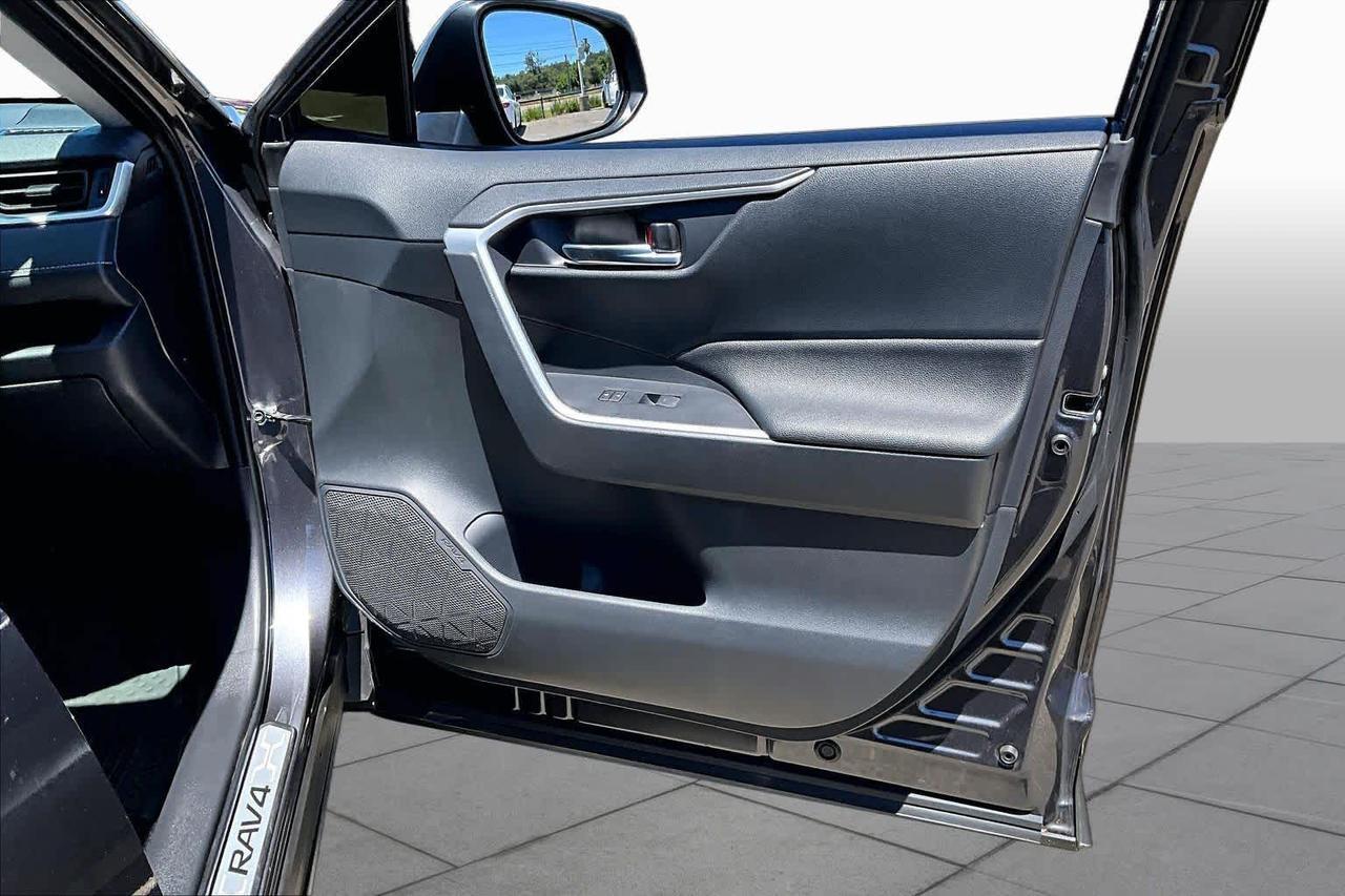 2025 Toyota RAV4 Hybrid XLE Folsom CA