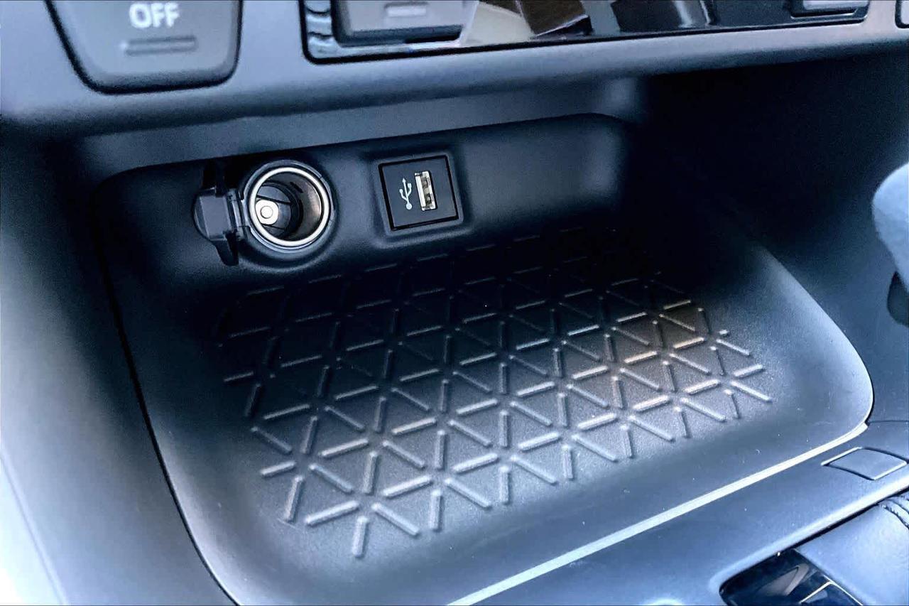 2025 Toyota RAV4 Hybrid XLE Folsom CA