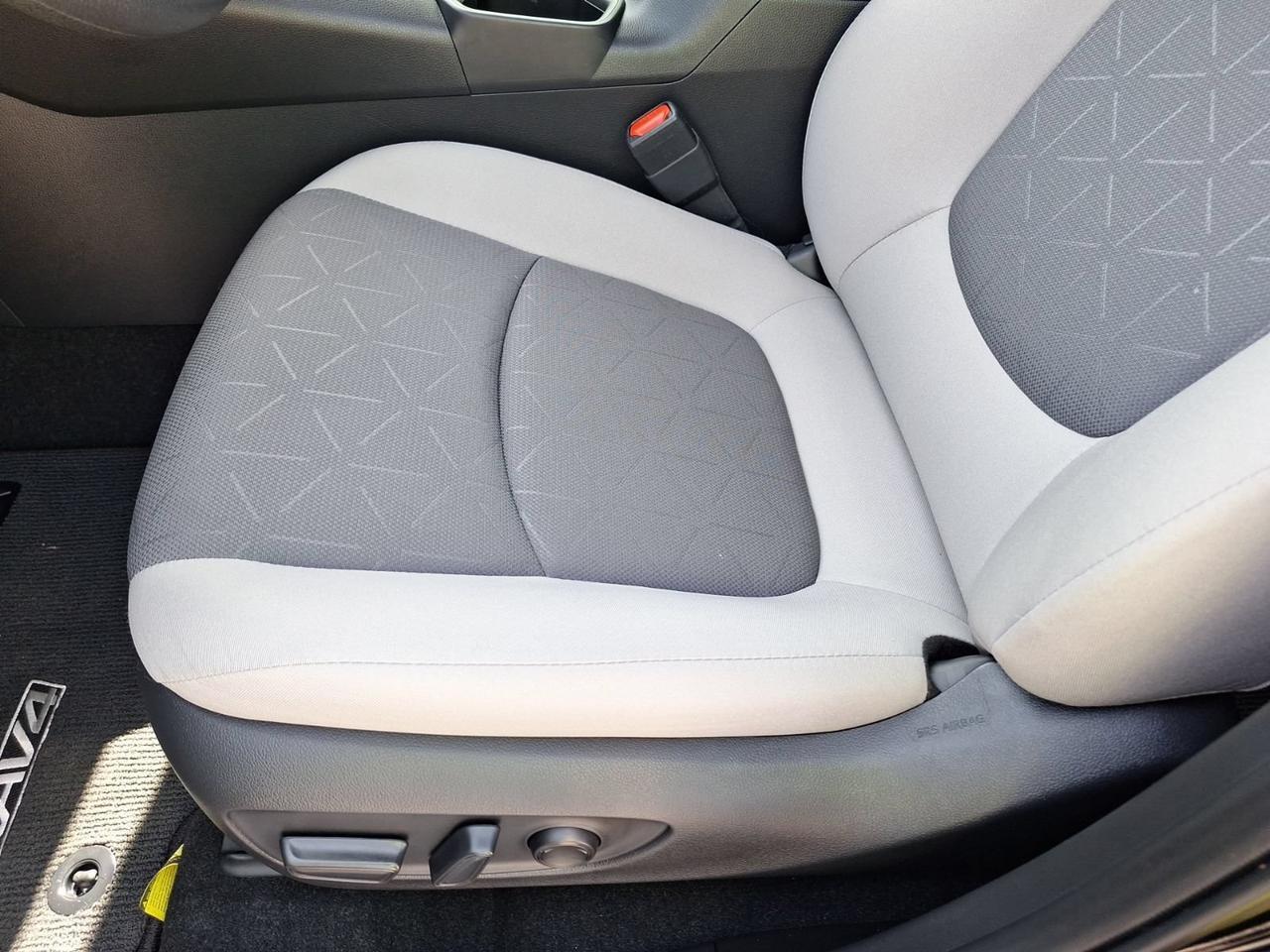 2025 Toyota RAV4 Hybrid XLE Hurst TX