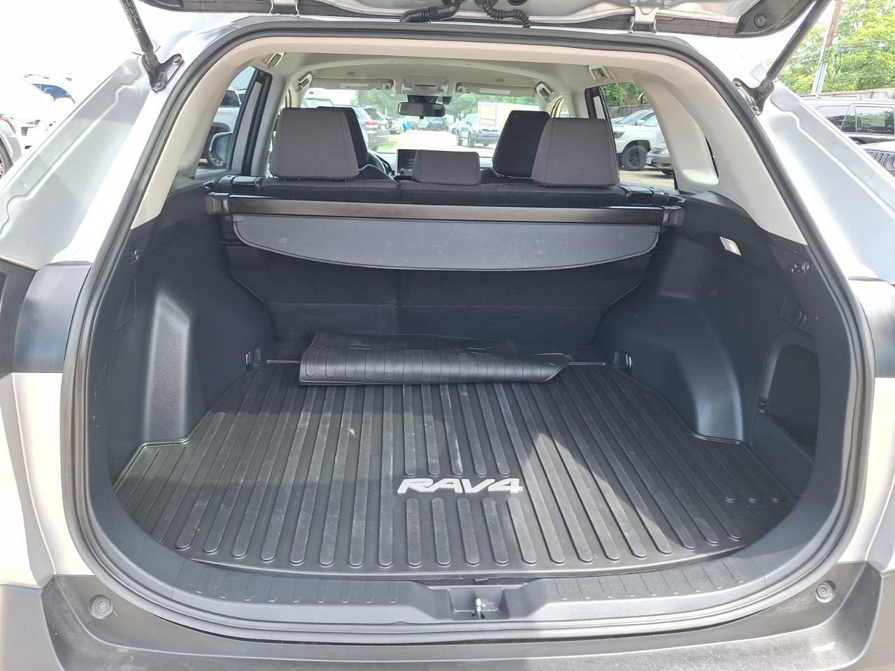 2025 Toyota RAV4 Hybrid XLE Hurst TX