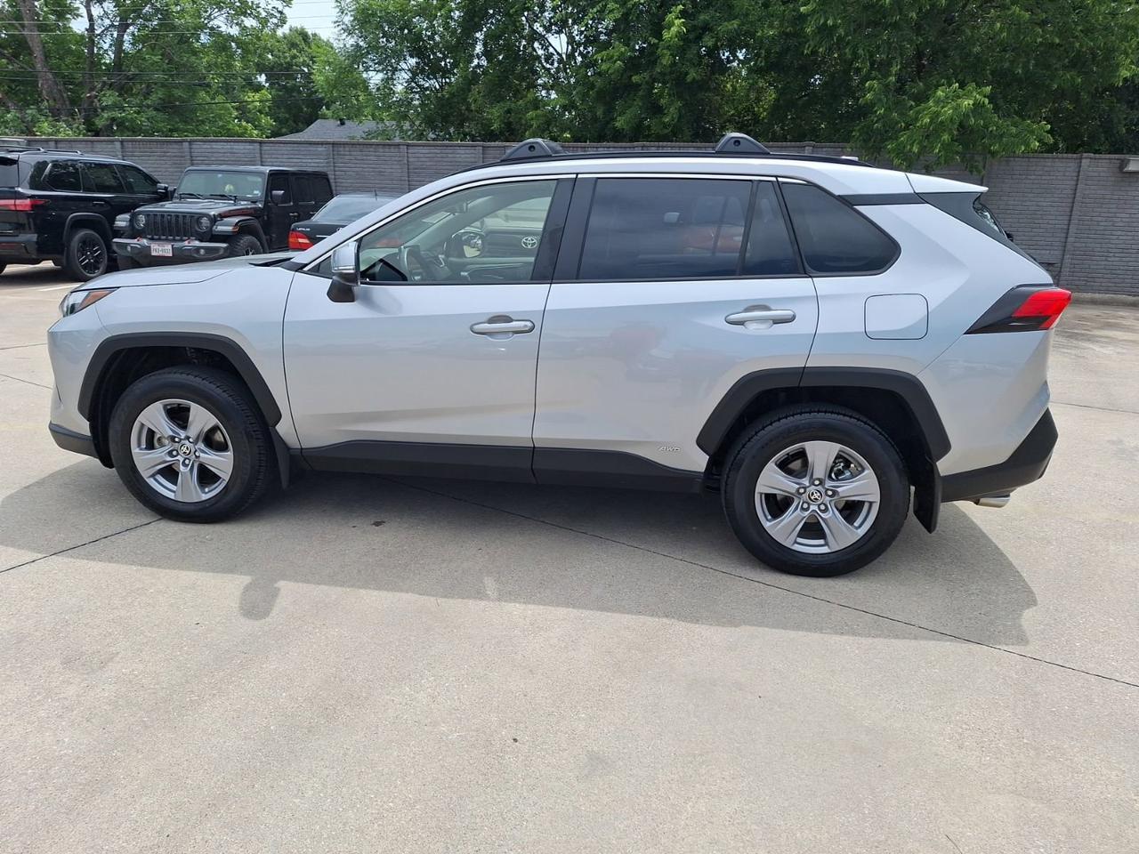2025 Toyota RAV4 Hybrid XLE Hurst TX