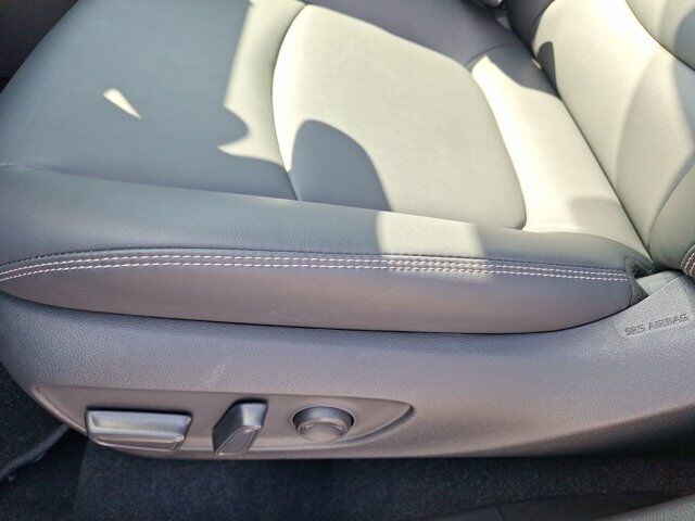 2025 Toyota RAV4 Hybrid XLE Premium Hurst TX