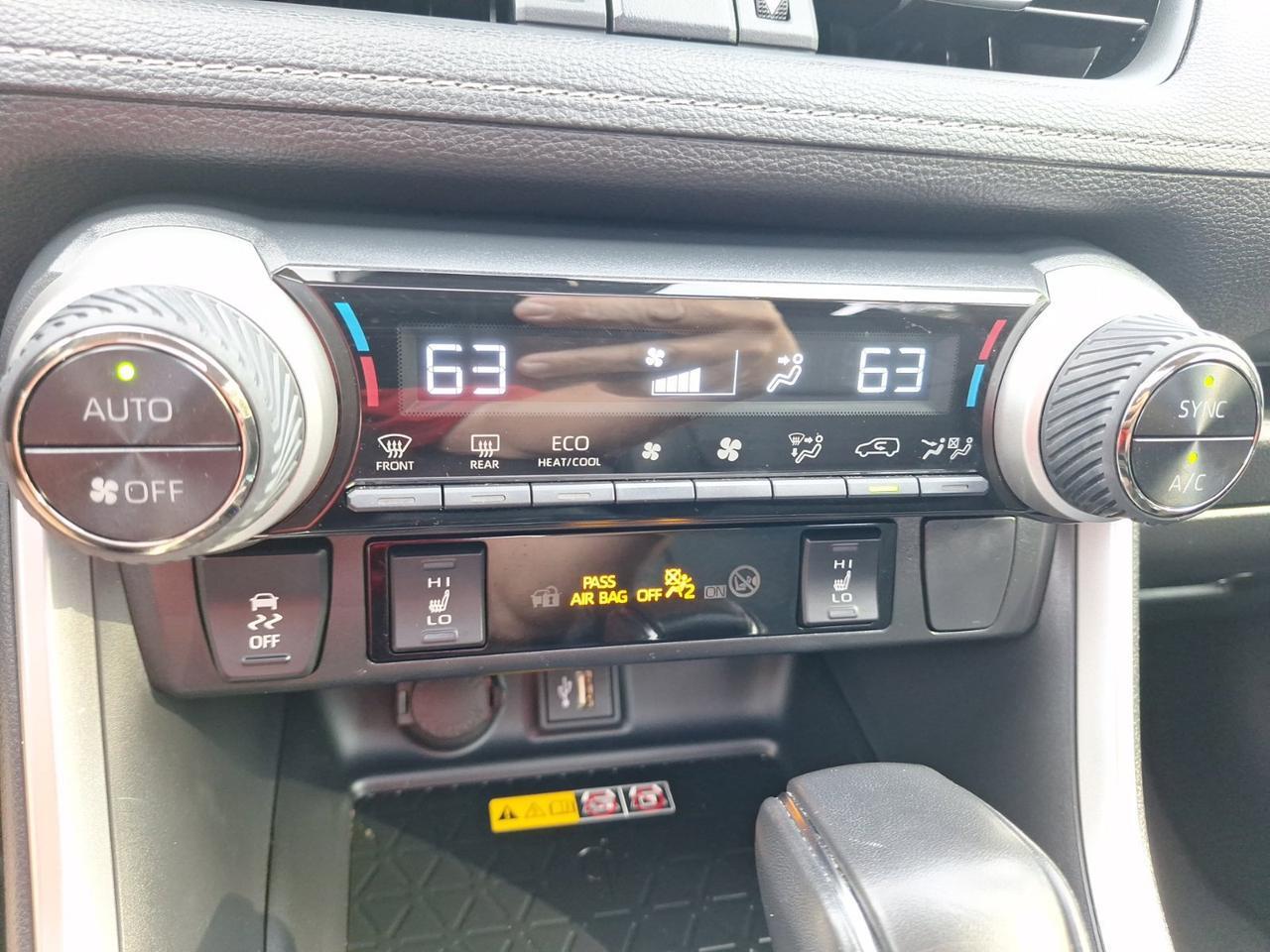 2025 Toyota RAV4 Hybrid XLE Premium Hurst TX