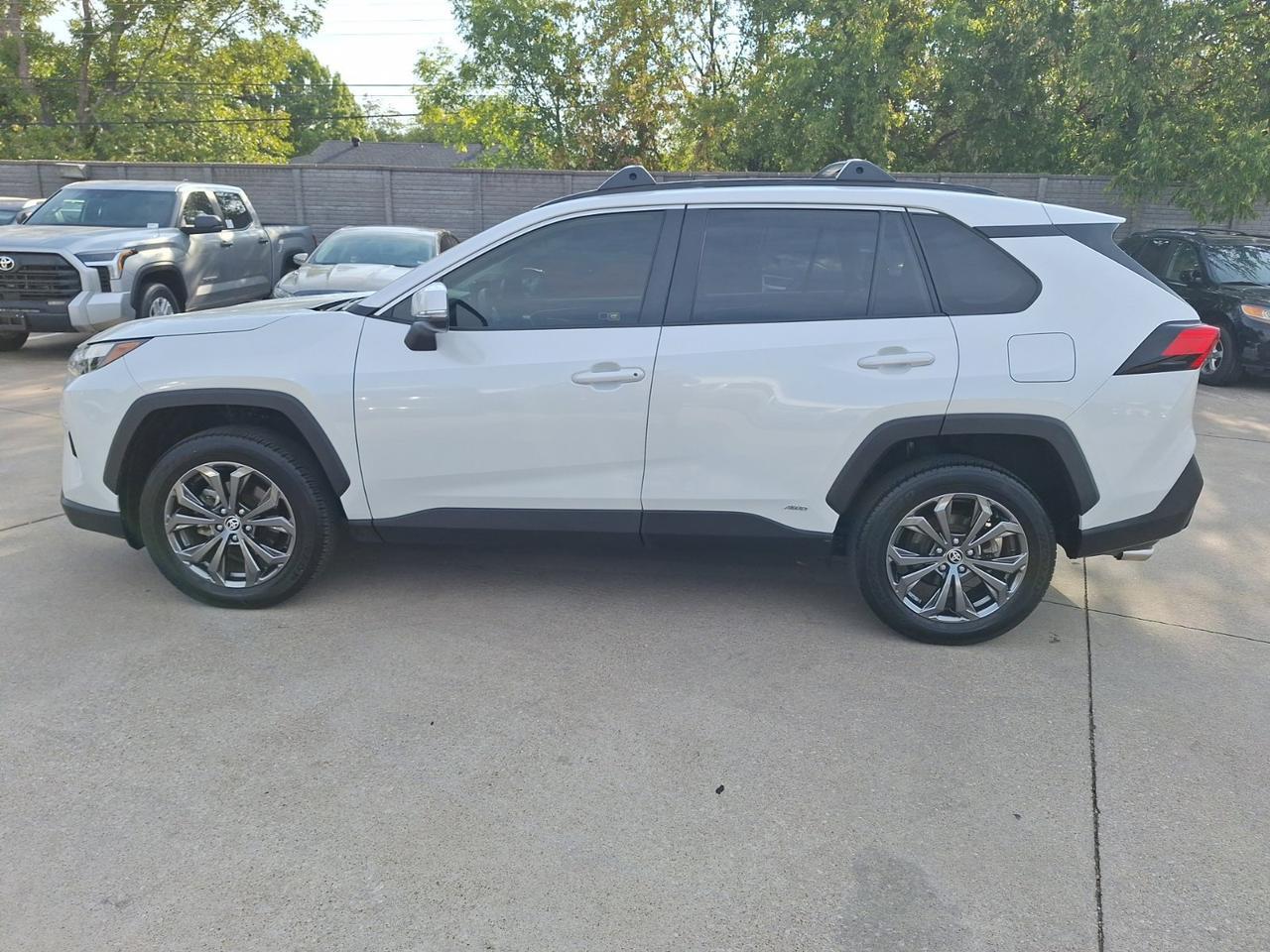 2025 Toyota RAV4 Hybrid XLE Premium Hurst TX