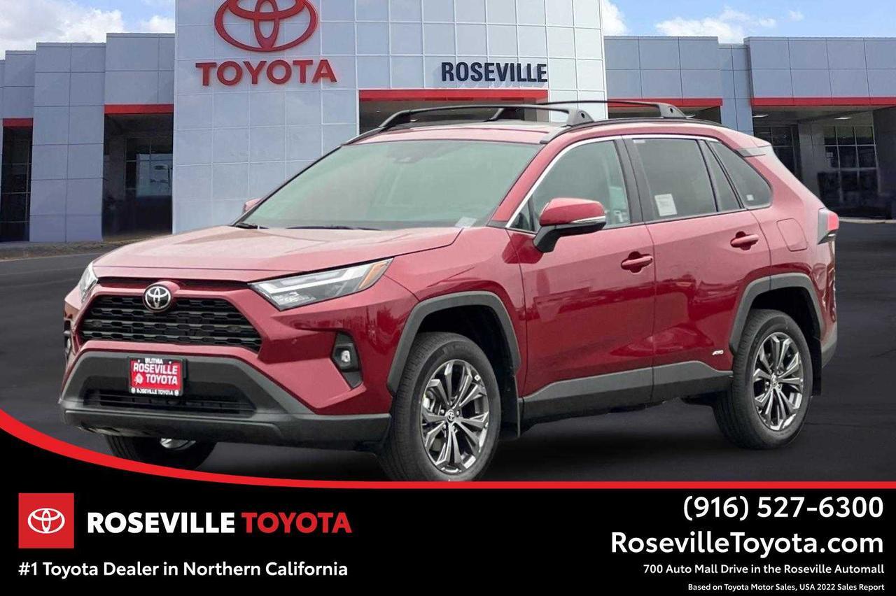 2025 Toyota RAV4 Hybrid XLE Premium