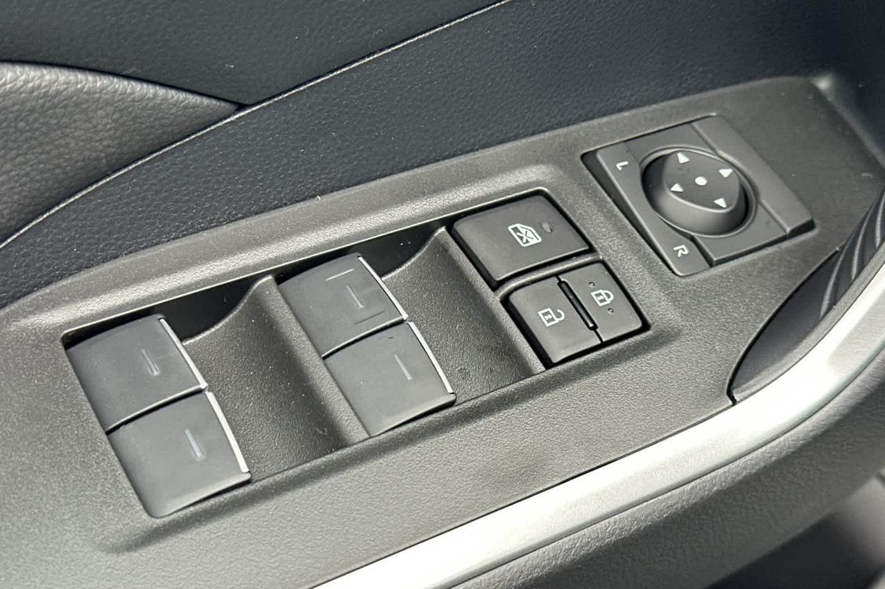 2025 Toyota RAV4 Hybrid XLE Roseville CA