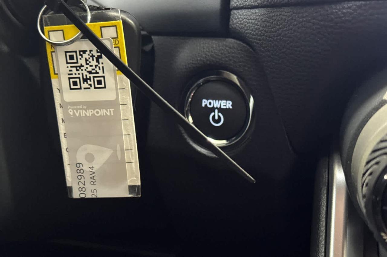 2025 Toyota RAV4 Hybrid XLE Roseville CA