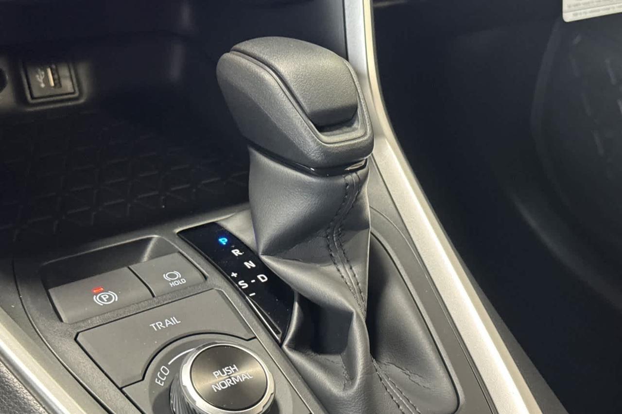 2025 Toyota RAV4 Hybrid XLE Roseville CA