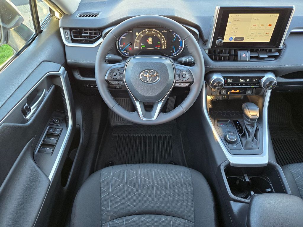 2025 Toyota RAV4 Hybrid XLE Roseville CA