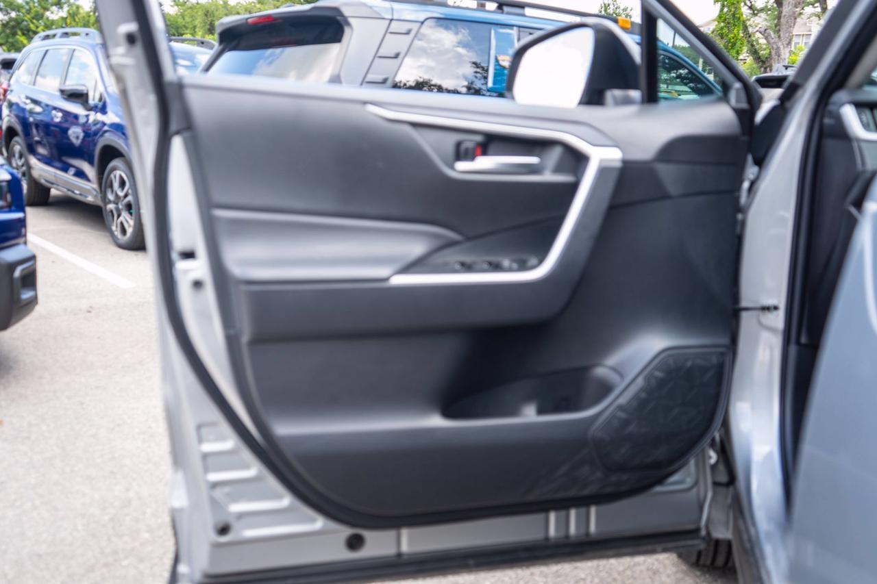 2025 Toyota RAV4 Hybrid XLE San Antonio TX