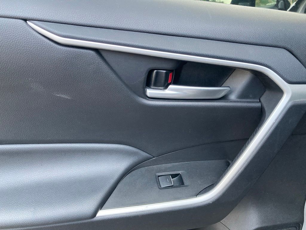 2025 Toyota RAV4 Hybrid XLE San Antonio TX